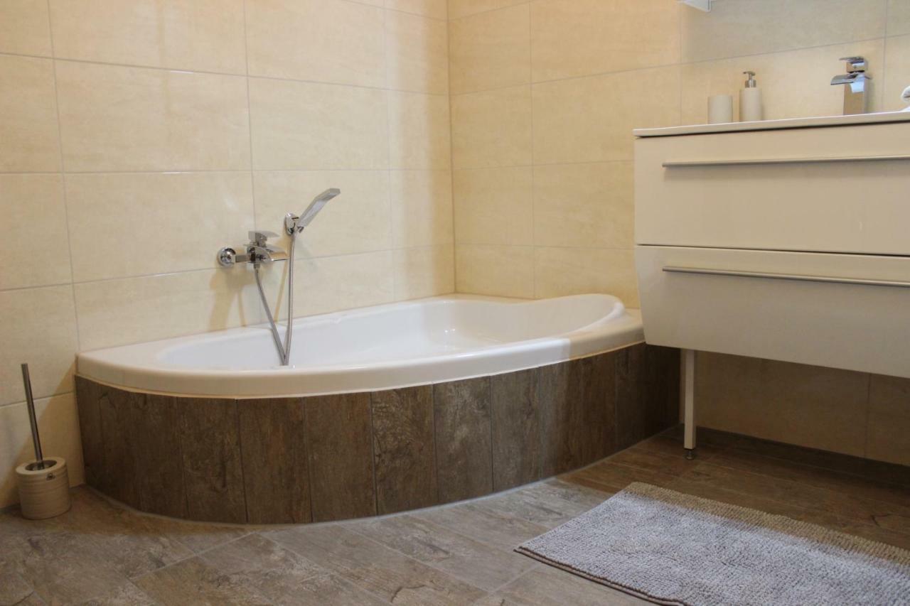 Wohnen Am Solbad Appartement Bad Salzungen Buitenkant foto